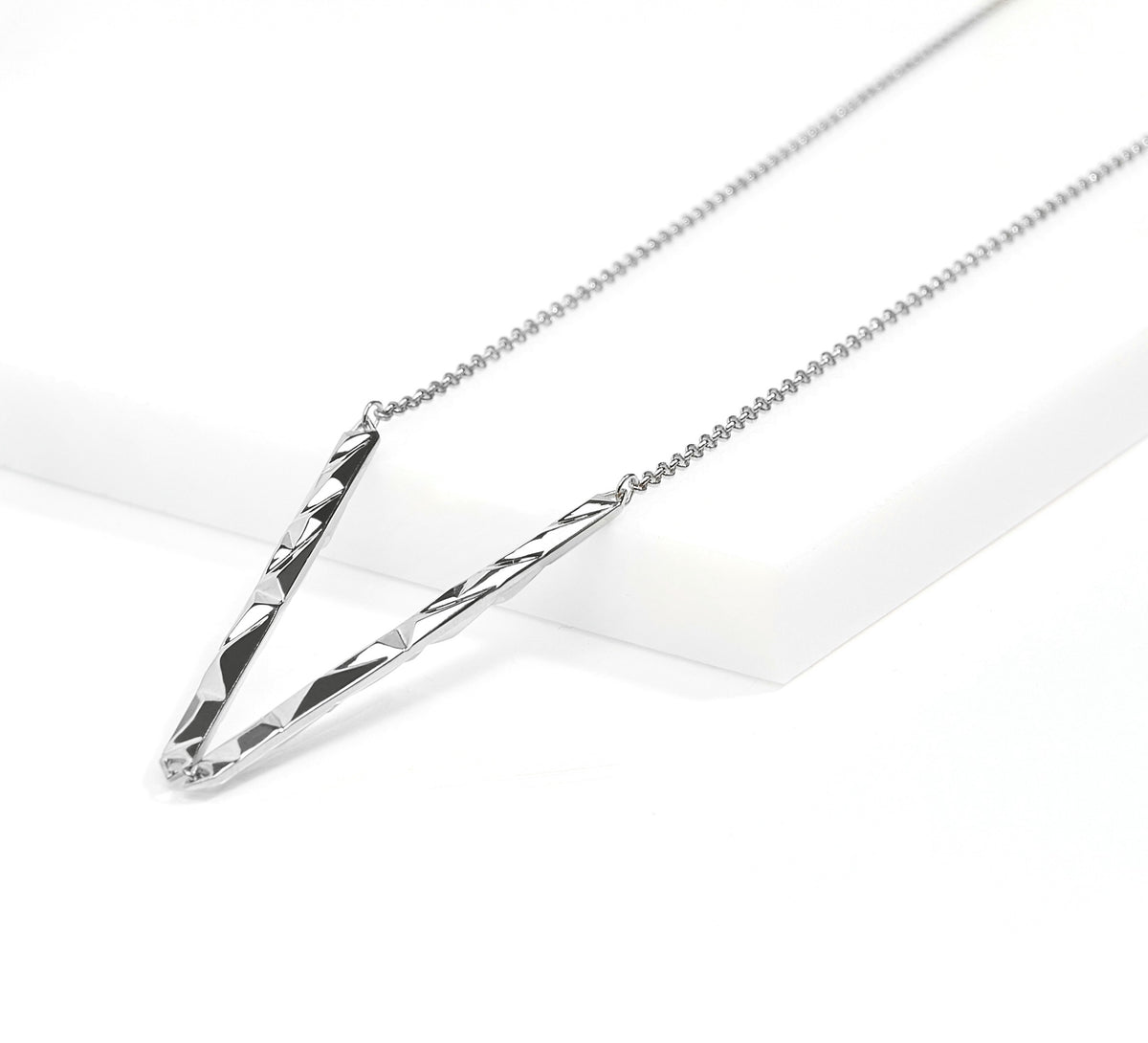 Double bar necklace store