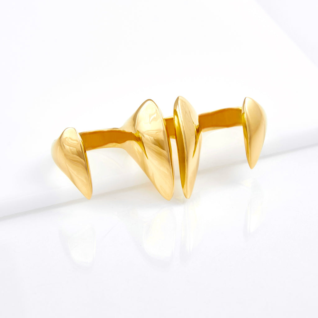 swarm knuckle ring